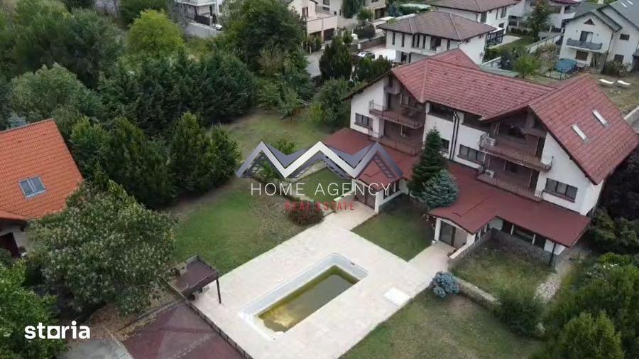 Casă cu Teren 3278 Mp în Corbeanca
