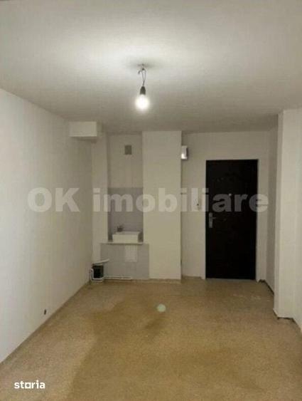 Spațiu comercial, de 100 mp, în Traian
