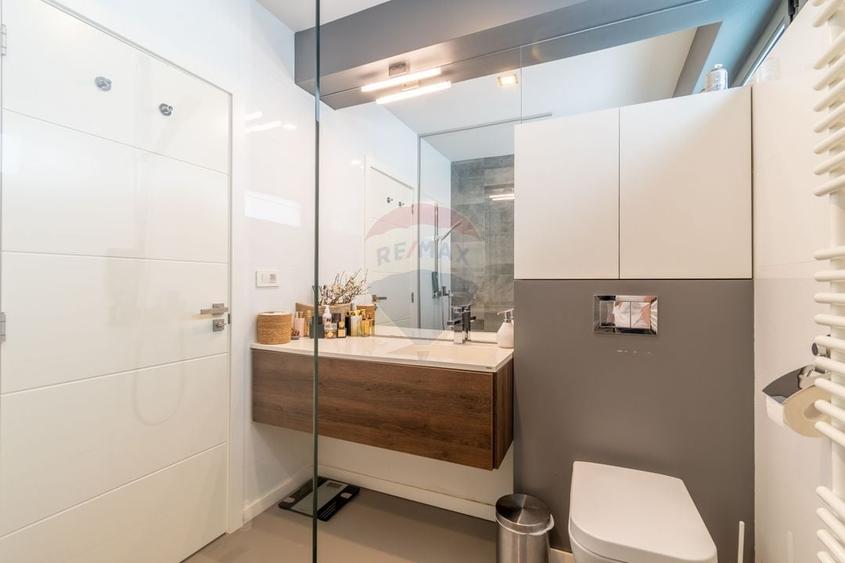 Casă individuală cu 3 camere cu Teren 600 Mp în Florești