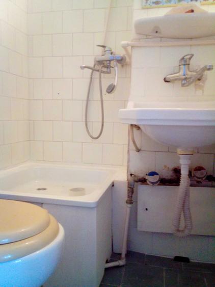 Apartament decomandat în Vest