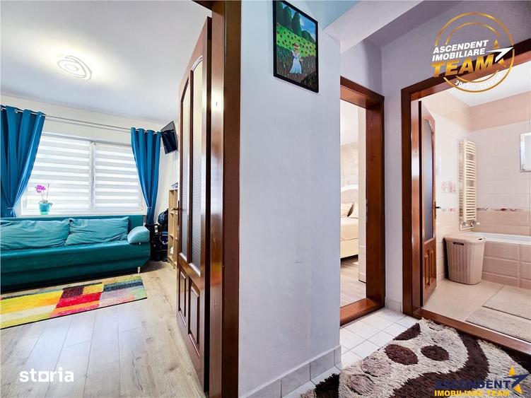 Apartament cu 4 camere, mobilat în Central