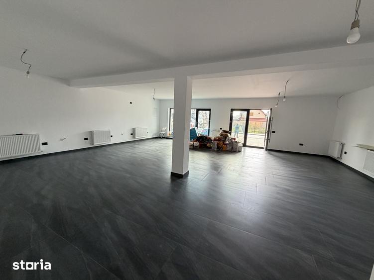Spatiu comercial 100mp cu 2 locuri de parcare/ imobil nou de 2 etaje - 1