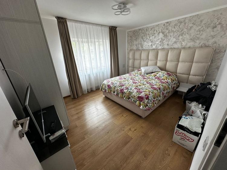 Apartament cu 2 camere decomandat în Sebastian