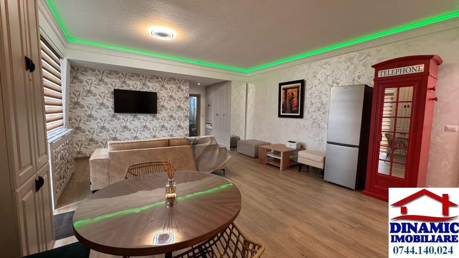 Apartament cu 2 camere semidecomandat în Central