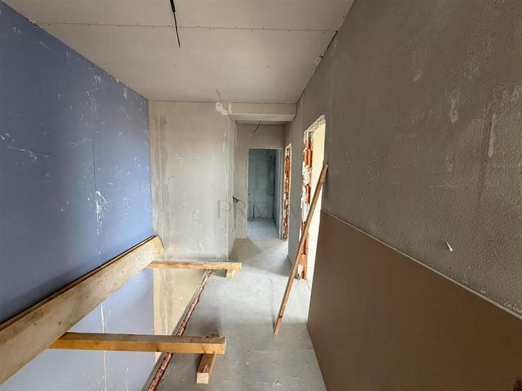 Duplex cu 4 camere cu Teren 300 Mp în Moșnița Nouă