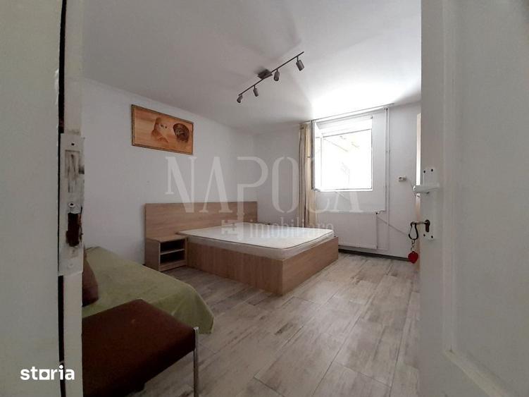 Casă cu 7 camere cu Teren 551 Mp în Sânmartin