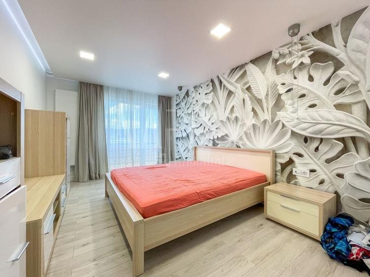 Casă individuală cu 6 camere cu Canalizare în Gruia