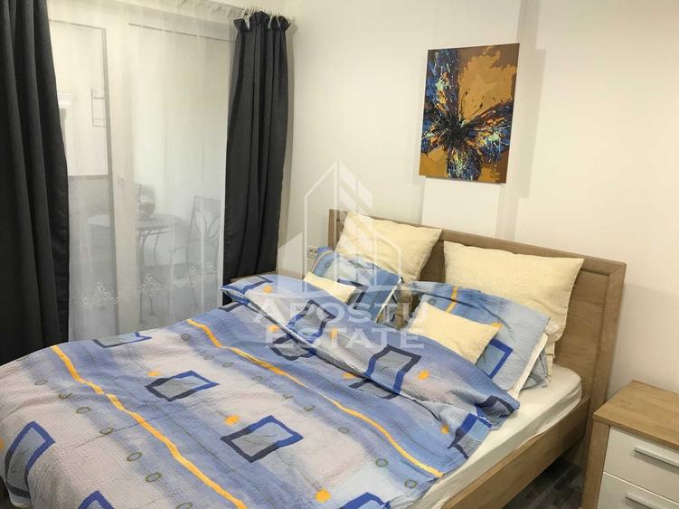 Apartament cu 3 camere decomandat în Soarelui