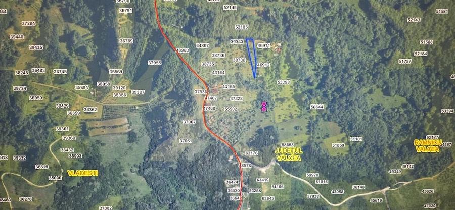 Teren de 1214 mp, în Dealu Malului