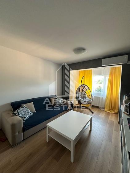 Apartament cu 3 camere semidecomandat în UMT