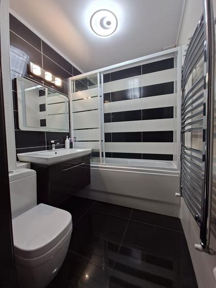 Titlu: Superb! Apartament 2 camere lux, etaj 3/4, 68 mp utili Micro 9, Str. 9 Mai (La 5 min de Centru) - 2