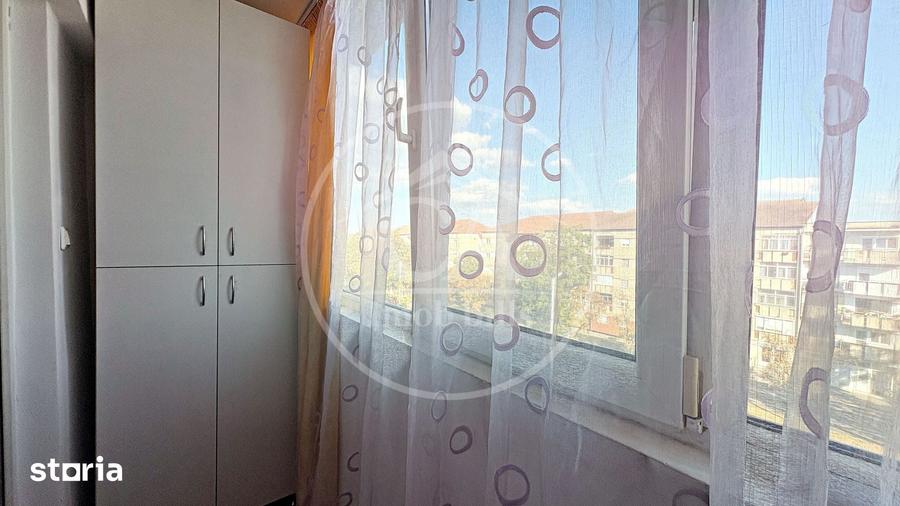 Apartament cu 3 camere decomandat în Calea Aradului