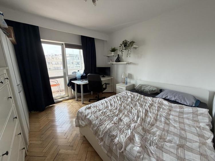 Apartament cu 4 camere semidecomandat, mobilat în Mărăști