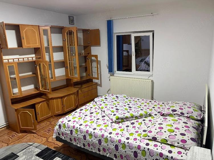 Casă cu 4 camere cu Teren 600 Mp în 23 August