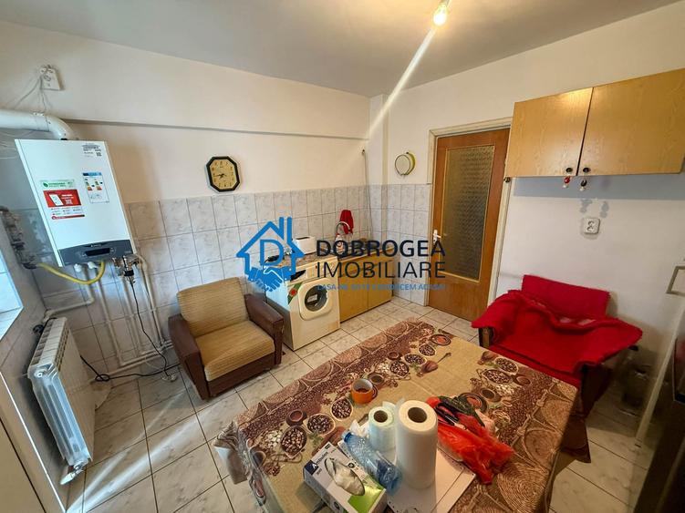 Apartament cu 2 camere decomandat în Ultracentral