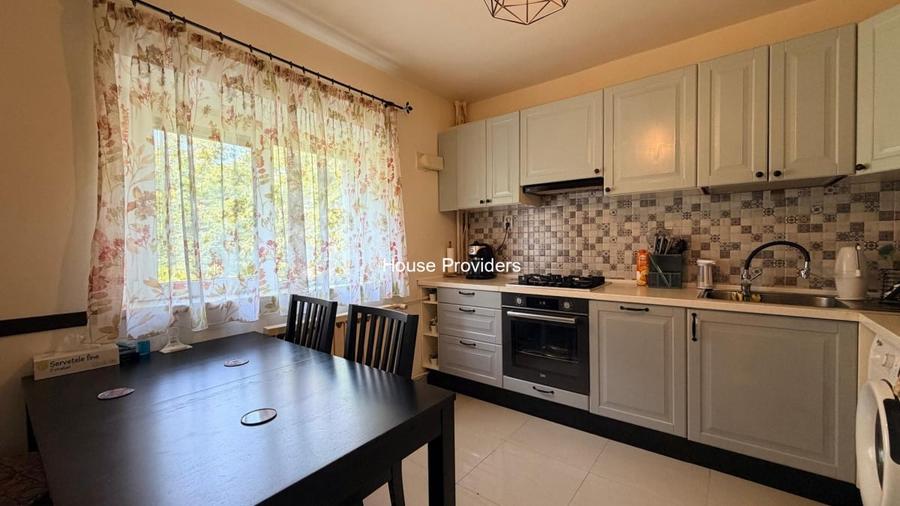 Apartament cu 3 camere, mobilat în Vitanul Nou