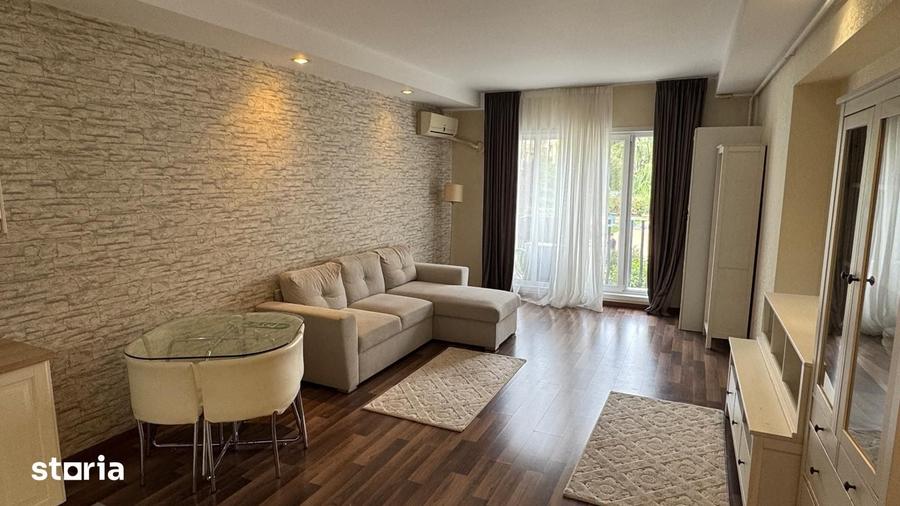 Apartament cu 2 camere, mobilat în Ștefăneștii de Jos