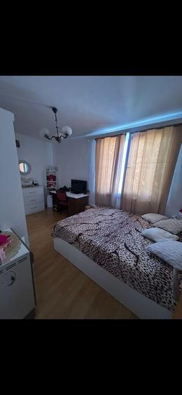 Apartament cu 4 camere în Hălchiu