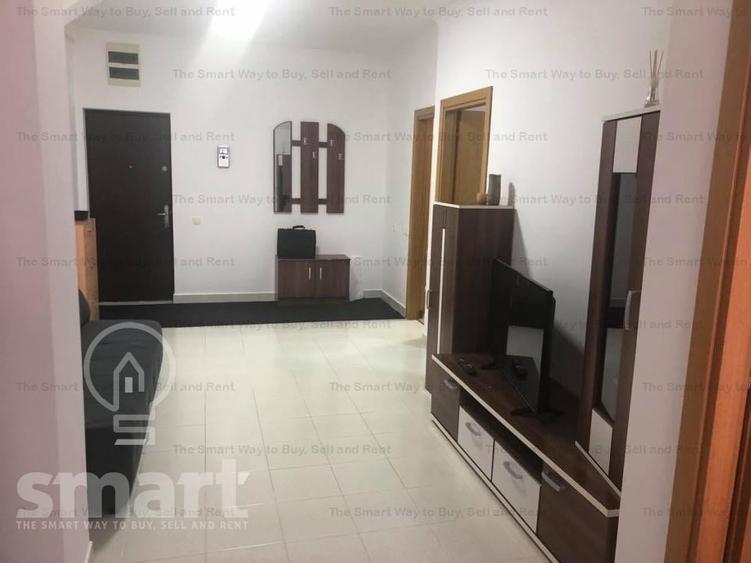 Apartament cu 3 camere semidecomandat în Plopilor