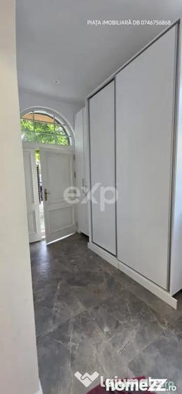 Casă cu 7 camere cu Teren 415 Mp în Central