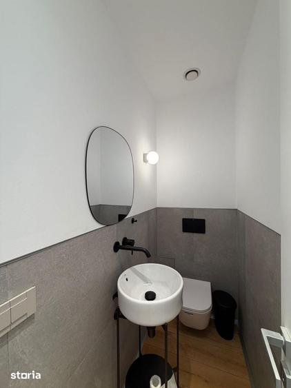 Casă cu 4 camere decomandat cu Teren 200 Mp în Tunari