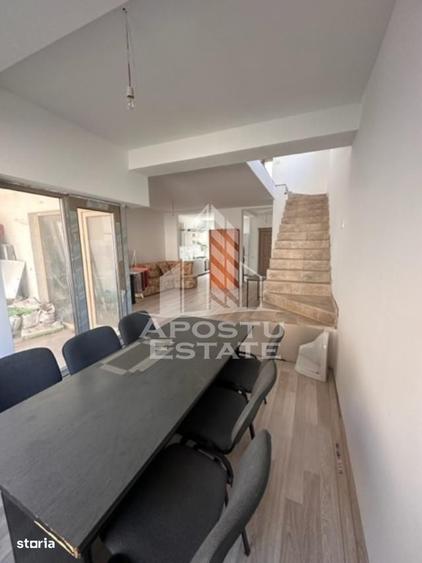 Casă cu 4 camere cu Teren 248 Mp în Buziașului