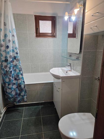 Inchiriez apartament 4 camere Alba Iulia, str. Mircea cel Batran (Exclus agentii) - 8