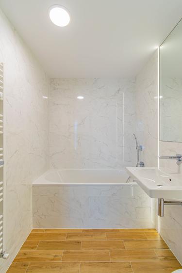 Apartament nou  mobilat, liber, parcare subterana,  TVA zero -City Point - 16