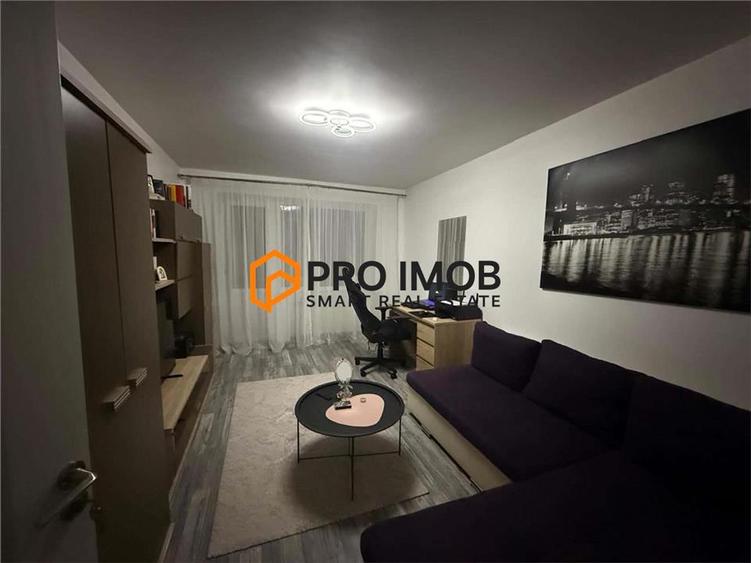 Apartament cu 2 camere decomandat, mobilat în 1 Decembrie