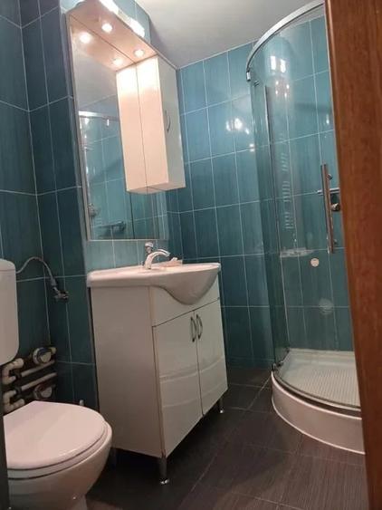Garsonieră semidecomandată în Titan