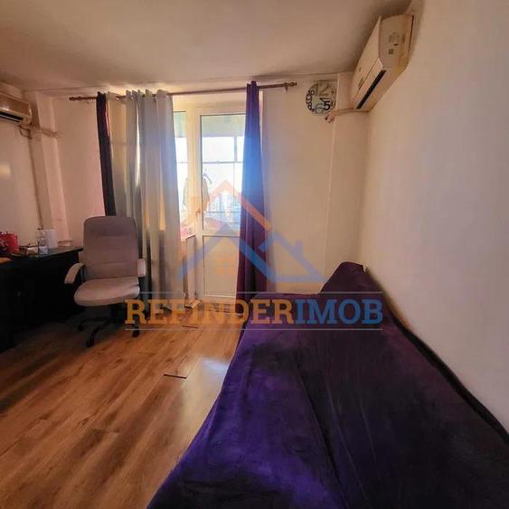 Apartament cu 2 camere semidecomandat, mobilat în Gara de Nord