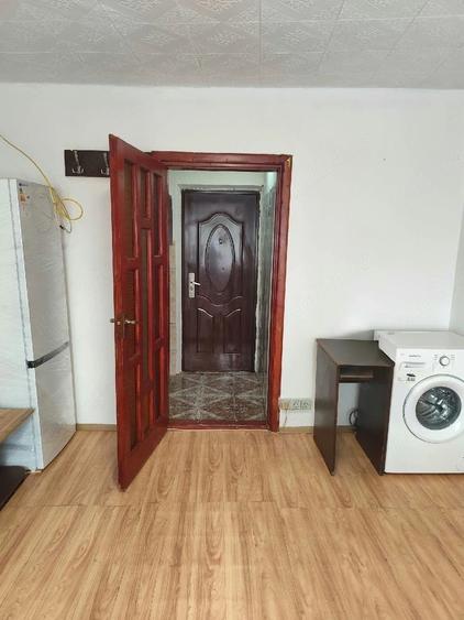 Garsonieră decomandată în Aradului