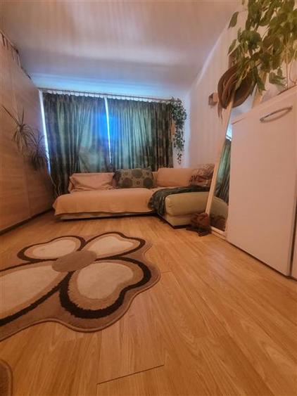 Apartament Modern 2 Camere la Mansarda, Poarta 6 - 15