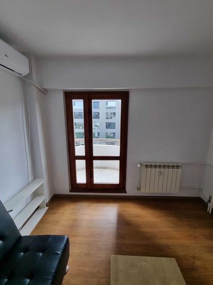 Apartament cu 2 camere decomandat în Unirii