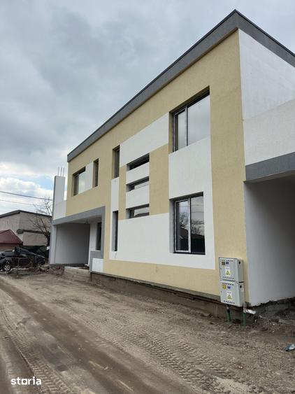 Casă cu 5 camere cu Teren 200 Mp în Brestei