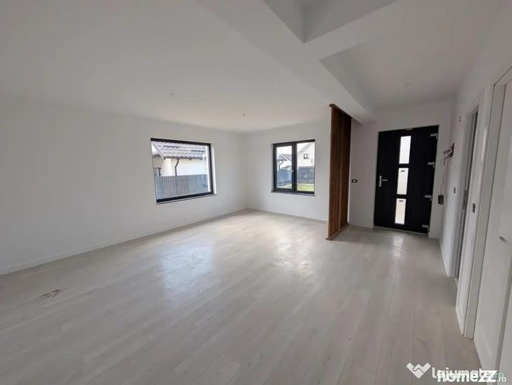 Casă cu 4 camere cu Teren 400 Mp în Hemeiuș