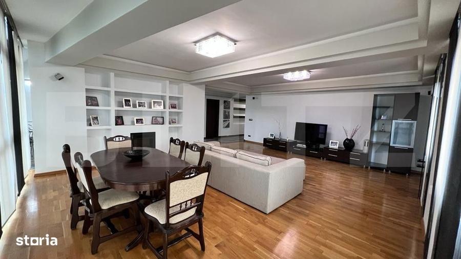 Apartament cu 4 camere în 1 Mai