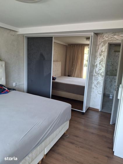 Casă cu 4 camere cu Teren 315 Mp în Giulești