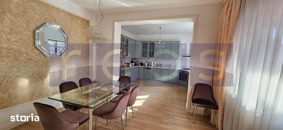 Casă cu 4 camere cu Teren 275 Mp în Pieptănari