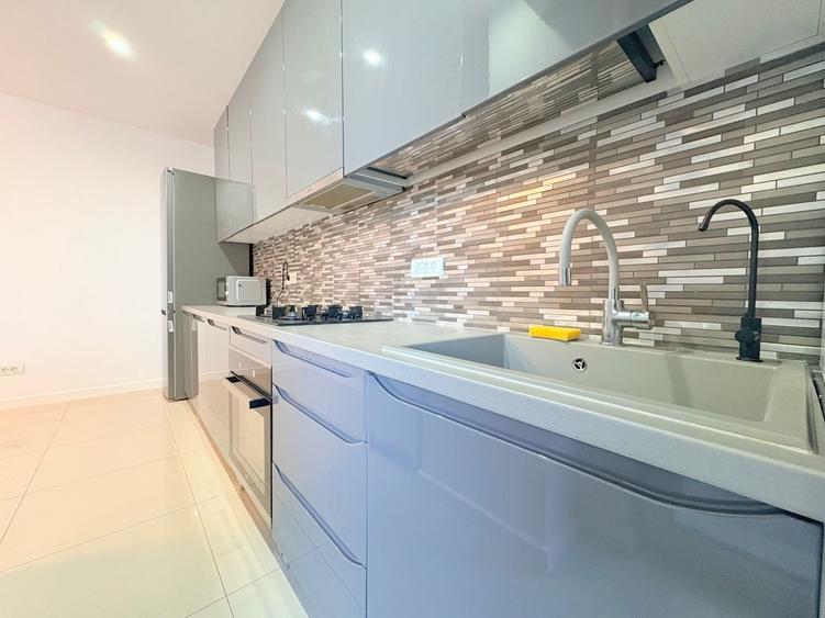 Apartament cu 2 camere decomandat, mobilat în Aradului