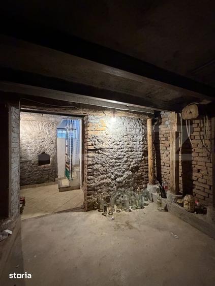 Casă cu 3 camere cu Teren 1644 Mp în Pielești