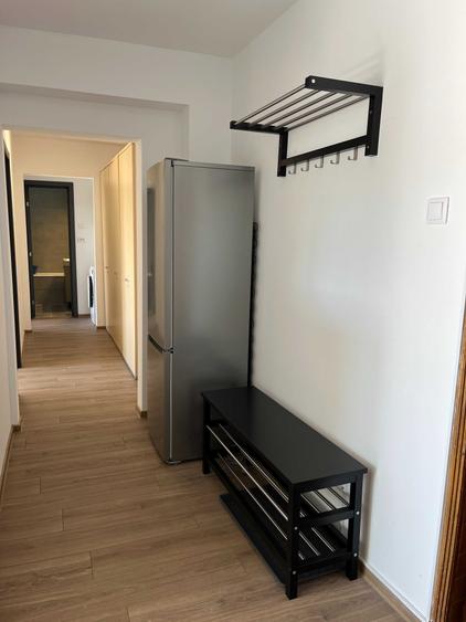 Apartament cu 3 camere decomandat în Tudor