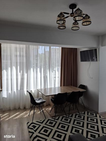 Apartament cu 3 camere decomandat în Șelimbăr