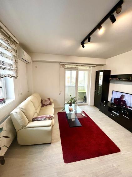 Apartament cu 3 camere decomandat în Fundeni
