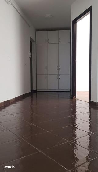 Apartament cu 3 camere în Florești — fotografia 2