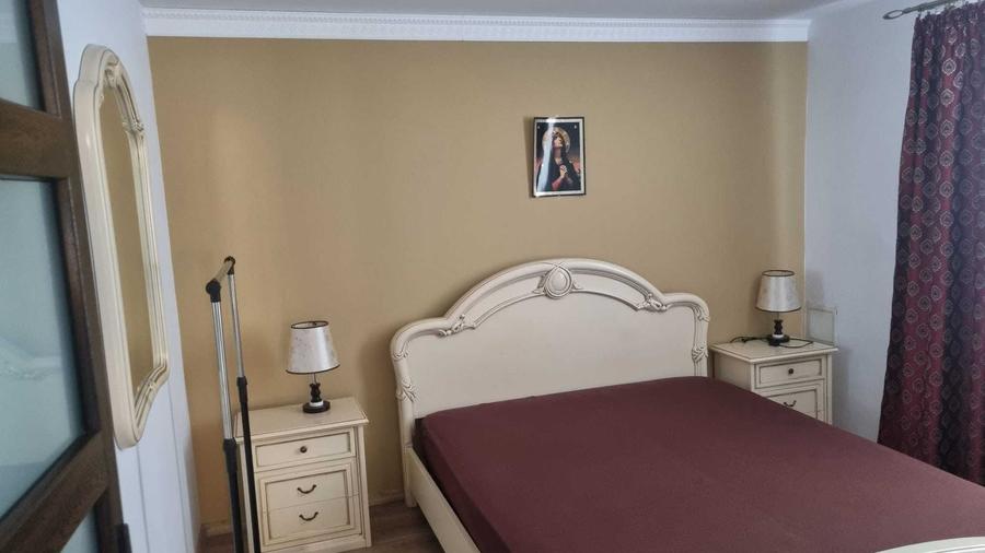 Apartament cu 2 camere decomandat în Galata