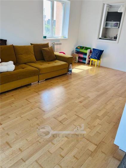 Apartament cu 3 camere decomandat în Tătărași