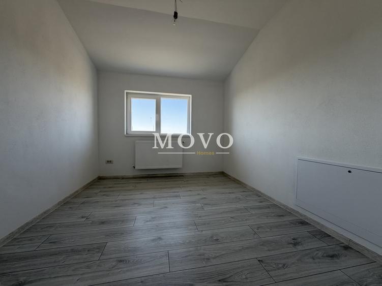 Duplex cu 4 camere cu Canalizare în Moșnița Nouă