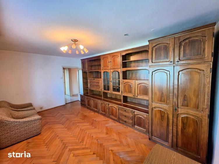 Vand apartament cu 2 camere decomandat in Calea Lipovei 78.000 euro - 5