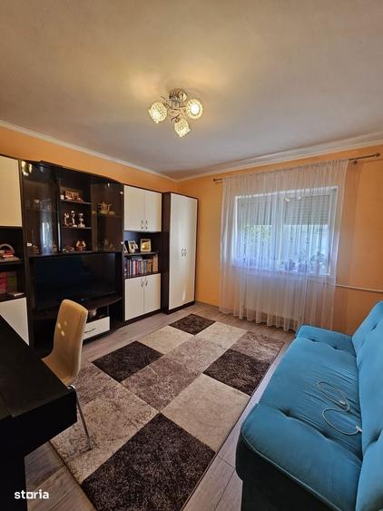 Apartament cu 2 camere decomandat în Sântandrei